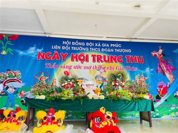 LÃNH ĐẠO XÃ GIA PHÚC THĂM, TẶNG QUÀ TẾT TRUNG THU CHO THIẾU NHI TRƯỜNG TIỂU HỌC HOÀNG DIỆU VÀ TRƯỜNG THCS ĐOÀN THƯỢNG