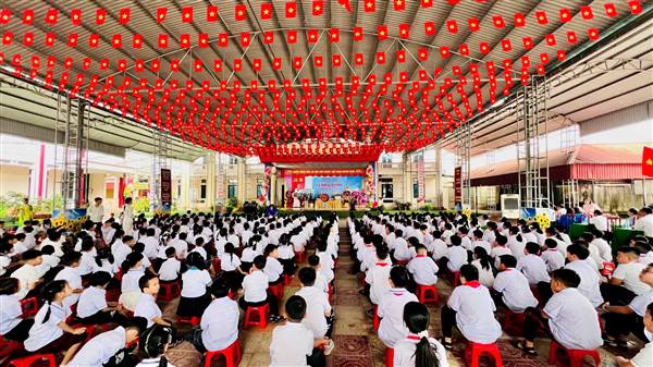 RỘN RÀNG NGÀY KHAI GIẢNG NĂM HỌC MỚI TẠI CÁC TRƯỜNG TRÊN ĐỊA BÀN XÃ GIA PHÚC