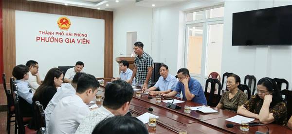 PHƯỜNG GIA VIÊN TRIỂN KHAI NỘI DUNG TUYÊN TRUYỀN VẬN ĐỘNG CÁC HỘ DÂN TẠI 34 CHUNG CƯ CŨ ĐỒNG QUỐC BÌNH