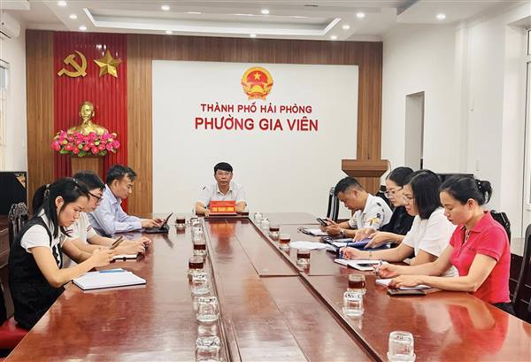 Phường Gia Viên tham dự họp trực tuyến trao&nbsp;đổi về hướng dẫn triển khai các công việc liên quan&nbsp;đến lĩnh vực tài chính - ngân sách khi tổ chức chính quyền&nbsp;địa phương 02 cấp&nbsp;đối với cấp xã.