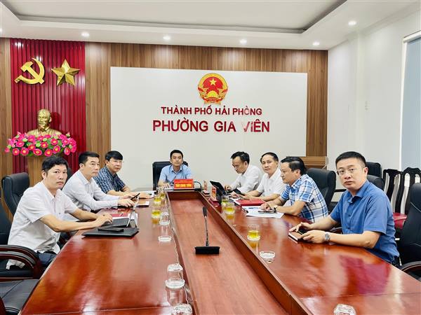 Phường Gia Viên tham dự Hội nghị trực tuyến Phiên họp thường kỳ&nbsp;để&nbsp;đánh giá tình hình kinh tế - xã hội tháng 7/2025; Triển khai nhiệm vụ tháng 8 và các tháng tiếp theo năm 2025.
