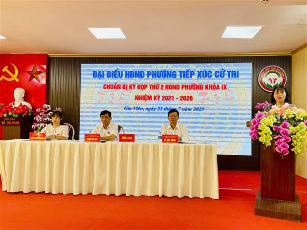 Hội nghị tiếp xúc cử tri chuẩn bị kỳ họp thứ 2 Hội đồng nhân dân phường của Tổ đại biểu số 1 Hội đồng nhân dân phường