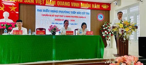 Hội nghị tiếp xúc cử tri chuẩn bị kỳ họp thứ 2 Hội đồng nhân dân phường của Tổ đại biểu số 3 Hội đồng nhân dân phường
