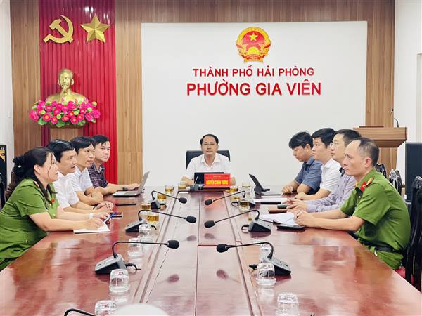 Phường Gia Viên dự trực tuyến Phiên họp thứ tư Ban Chỉ đạo của Chính phủ về phát triển khoa học, công nghệ, đổi mới sáng tạo, chuyển đổi số và Đề án 06.