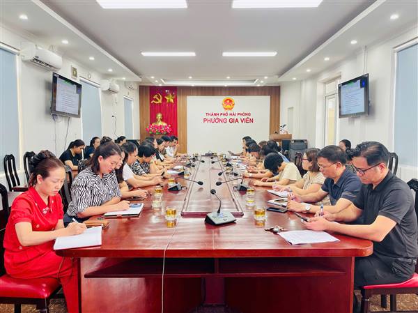 Phường Gia Viên tham dự cuộc họp trực tuyến hướng dẫn triển khai cấp và sử dụng chứng thư số trong ngành giáo dục và đào tạo thành phố Hải Phòng.
