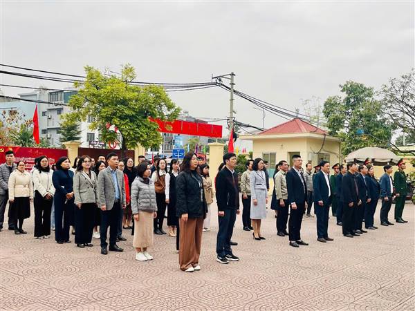 UBND phường Gia Viên tổ chức Lễ Chào cờ tháng 02 năm 2026