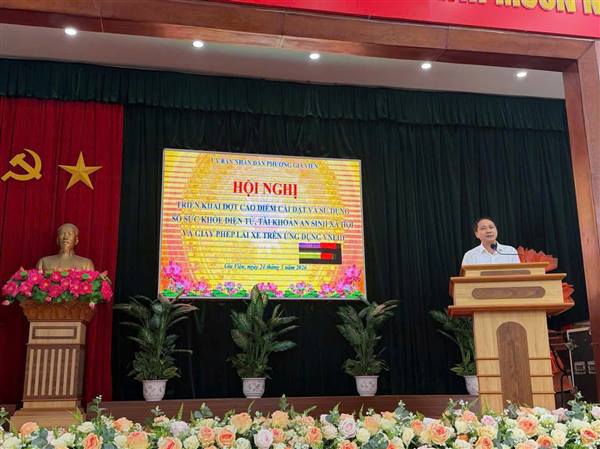 Phường Gia Viên tổ chức Hội nghị triển khai đợt cao điểm cài đặt, kích hoạt và sử dụng Sổ sức khỏe điện tử, tài khoản an sinh xã hội, giấy phép lái xe trên ứng dụng VNeID