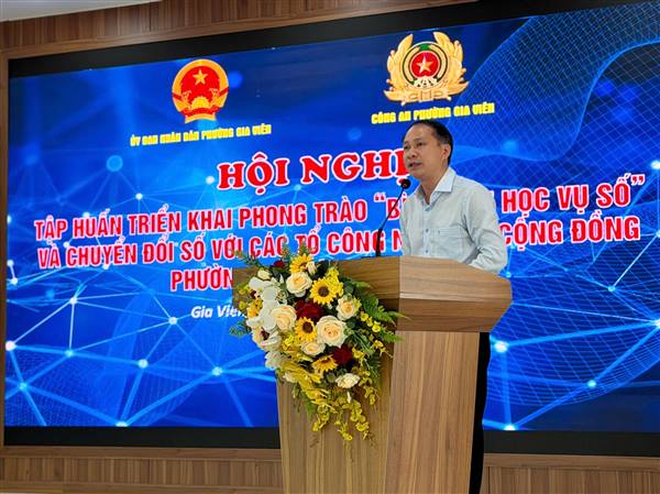 Phường Gia Viên tổ chức Hội nghị tập huấn triển khai phong trào “Bình dân học vụ số” và Chuyển đổi số với các Tổ Công nghệ số cộng đồng 