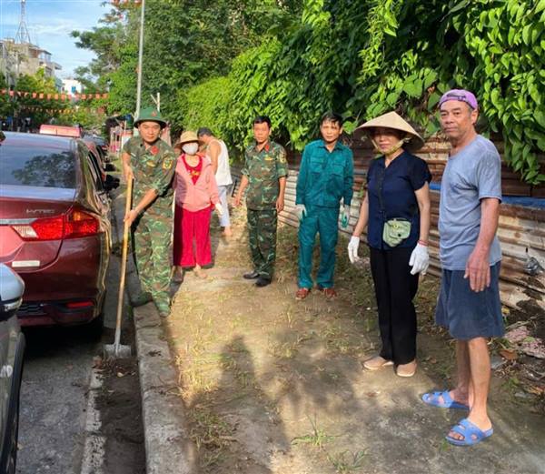 PHƯỜNG GIA VIÊN TỔ CHỨC ĐỒNG LOẠT RA QUÂN TỔNG DỌN VỆ SINH MÔI TRƯỜNG HƯỞNG ỨNG NGÀY MÔI TRƯỜNG THẾ GIỚI, THÁNG HÀNH ĐỘNG VÌ MÔI TRƯỜNG, NGÀY QUỐC TẾ ĐA DẠNG SINH HỌC, NGÀY ĐẠI DƯƠNG THẾ GIỚI, TUẦN LỄ BIỂN VÀ HẢI ĐẢO VIỆT NAM, PHÁT ĐỘNG PHONG TRÀO THI ĐUA “TOÀN DÂN CHUNG TAY BẢO VỆ MÔI TRƯỜNG, VÌ MỘT VIỆT NAM XANH - SẠCH - ĐẸP.