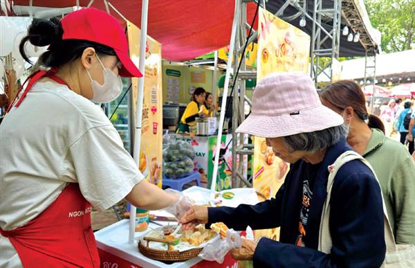 Bỏ thuế khoán đối với hộ kinh doanh từ ngày 01/01/2026