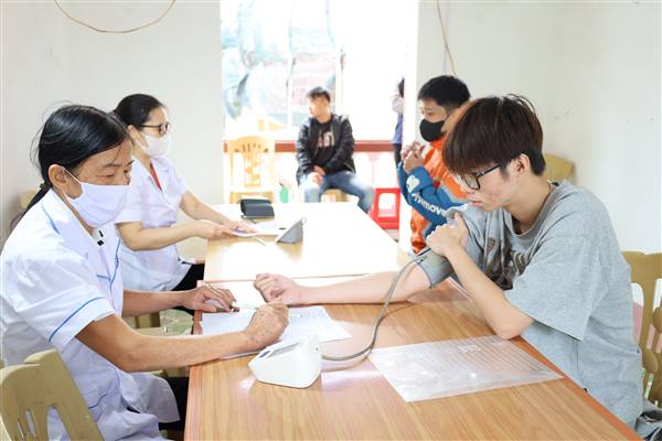 Vi phạm quy định về đăng ký nghĩa vụ quân sự bị phạt đến 30 triệu đồng