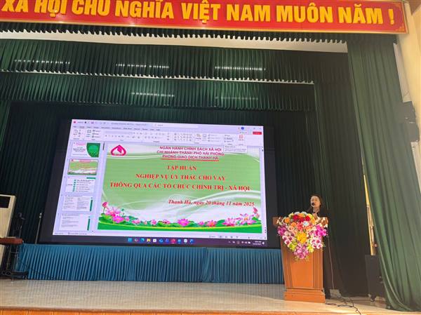 Phòng giao dịch NHCSXH Thanh Hà tập huấn nghiệp vụ ủy thác cho vay thông qua các tổ chức Chính trị - xã hội