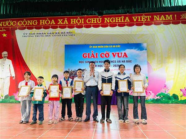 Xã Hà Bắc tổ chức thành công giải Cờ vua học sinh Tiểu học và THCS năm học 2025-2026