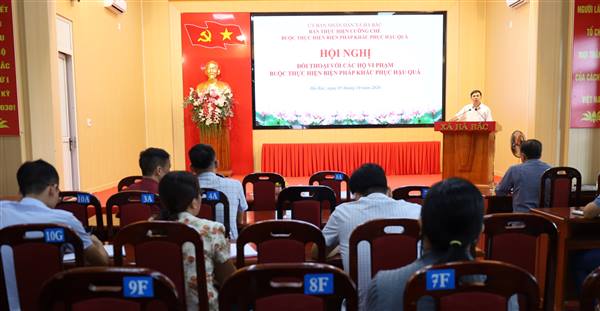 Hội nghị đối thoại với các hộ vi phạm buộc thực hiện biện pháp khắc phục hậu quả tại thôn Cổ Chẩm 1 và Cổ Chẩm 2