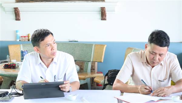 Tổ đại biểu số 2 Hội đồng nhân dân xã khóa 2, nhiệm kỳ 2026-2031 tổ chức chương trình "Đại biểu với Nhân dân - Lắng nghe để đồng hành".