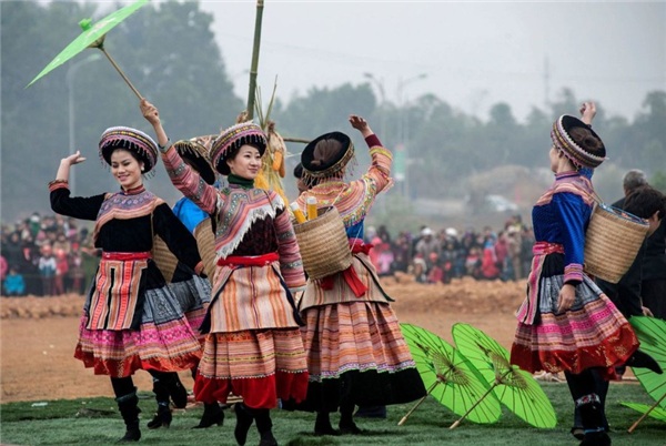 Hơn 300 nghệ nhân, đồng bào tham dự Ngày Văn hóa các dân tộc Việt Nam 2026
