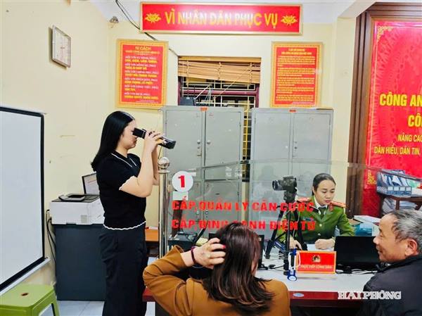 Công an thành phố tiên phong trong chuyển đổi số