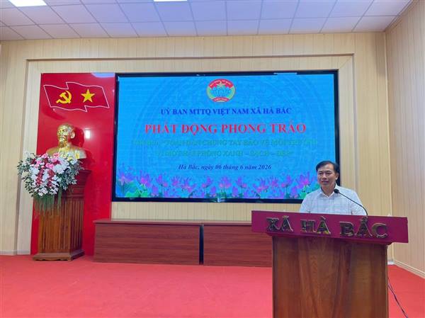 Xã Hà Bắc phát động và ra quân hưởng ứng phong trào thi đua “ Toàn dân chung tay bảo vệ môi trường vì một Việt Nam xanh, sạch, đẹp”