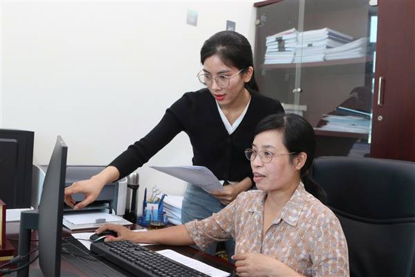 Xây dựng đội ngũ cán bộ đáp ứng yêu cầu mới