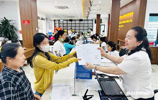 'Lá chắn mềm' bảo vệ nền tảng tư tưởng của Đảng - 'Lửa thử vàng' sau tinh gọn bộ máy