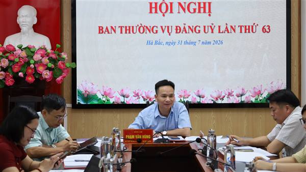 Ban Thường vụ Đảng ủy xã Hà Bắc cho ý kiến về nhiều nội dung trọng tâm iên quan đến công tác quản lý đất đai, giải phóng mặt bằng và giải ngân vốn đầu tư công