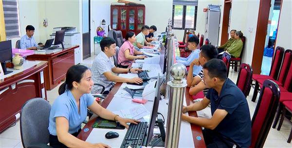 Thực hiện nghiêm 11 Nghị quyết về phân quyền, cắt giảm, đơn giản hóa thủ tục hành chính