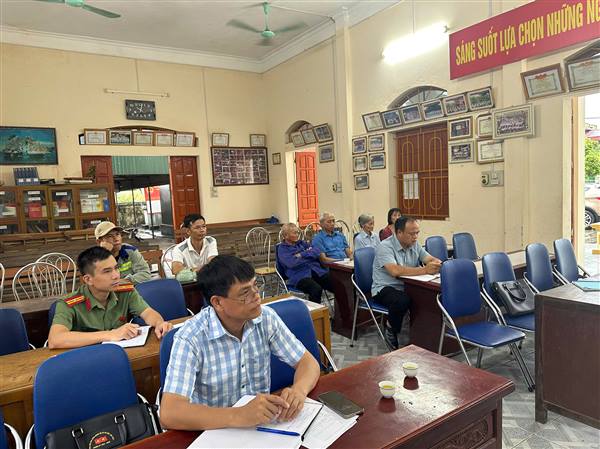 Xã Hà Bắc vận động 9 hộ dân phối hợp kiểm đếm giải phóng mặt bằng dự án Khu dân cư mới Cẩm Chế