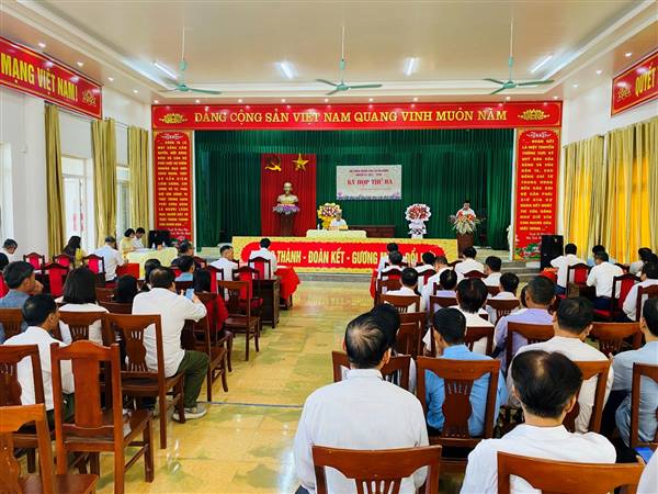 HĐND xã Hà Đông thống nhất thông qua các nghị quyết trọng tâm, tạo động lực phát triển địa phương