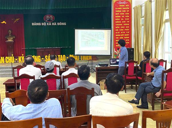 UBND xã Hà Đông lấy ý kiến quy hoạch mở rộng nghĩa trang và di chuyển bãi rác phục vụ dự án đường sắt