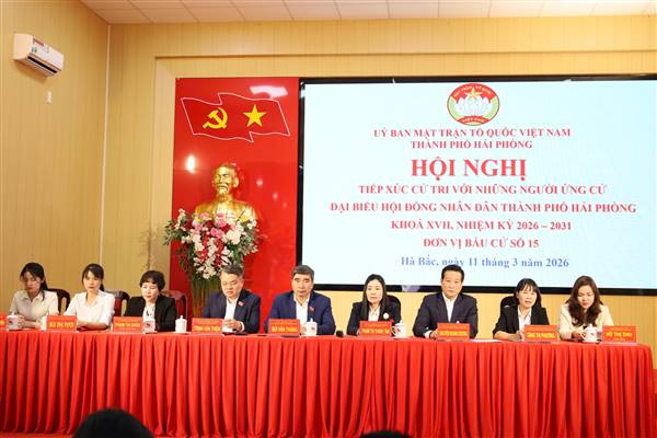 Ứng cử viên HĐND thành phố Hải Phòng tiếp xúc cử tri tại đơn vị bầu cử số 15