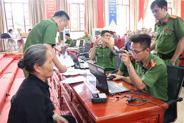 Hà Đông có 124 thân nhân của các liệt sĩ tham gia lấy mẫu AND phục vụ công tác đối chiếu, xác định danh tính liệt sĩ