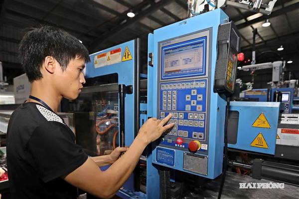Giảm 30% thuế giúp giảm áp lực kinh doanh với khu vực kinh tế tư nhân