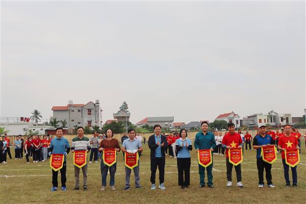 Sôi nổi Giải kéo co trong chương trình Đại hội TDTT xã Hà Nam năm 2025
