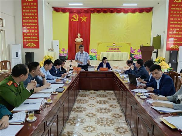 BAN THƯỜNG VỤ ĐẢNG UỶ XÃ HÀ NAM TỔ CHỨC HỘI NGHỊ KIỂM ĐIỂM, ĐÁNH GIÁ, XẾP LOẠI CHẤT LƯỢNG NĂM 2025
