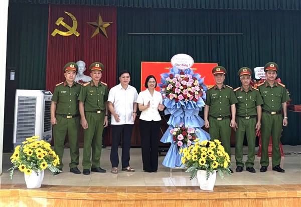 Công an xã Hà Nam hiện có 33 cán bộ chiến sĩ