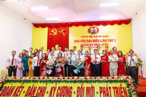 Xã Hà Nam thông báo tổ chức bộ máy lãnh đạo Đảng uỷ - HĐND - UBND- UBMTTQ xã Hà Nam nhiệm kỳ 2025- 2030.