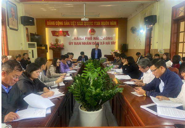 Xã Hà Tây tổ chức Hội nghị Giao ban Bí thư Chi bộ tháng 12/2025