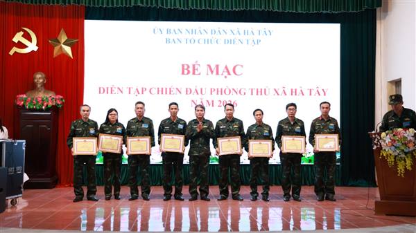 XÃ HÀ TÂY TỔ CHỨC BẾ MẠC DIỄN TẬP CHIẾN ĐẤU PHÒNG THỦ NĂM 2026