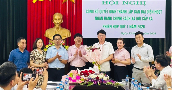 Hội nghị công bố Quyết định thành lập Ban đại diện Hội đồng Quản trị Ngân hàng Chính sách xã hội xã Hà Tây
