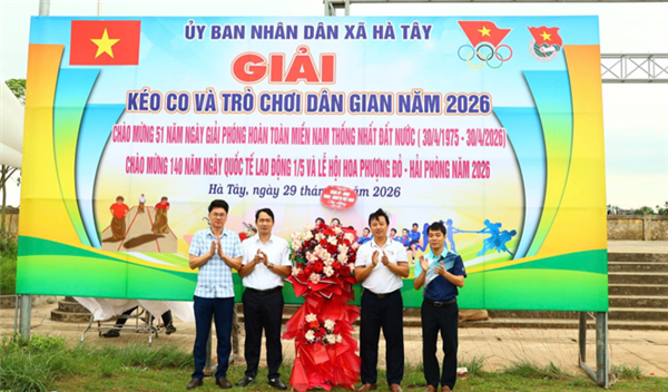 Giải Kéo co và Trò chơi dân gian tại xã Hà Tây sôi động, đậm chất truyền thống