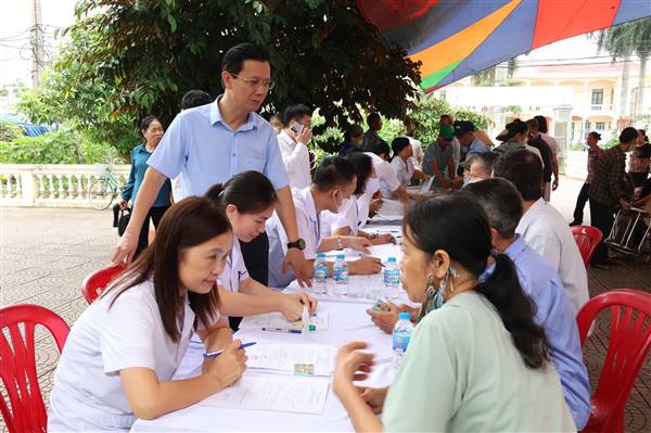 Phấn đấu từ năm 2026, người dân trên địa bàn thành phố được khám sức khỏe định kỳ hoặc khám sàng lọc miễn phí ít nhất 01 lần/năm