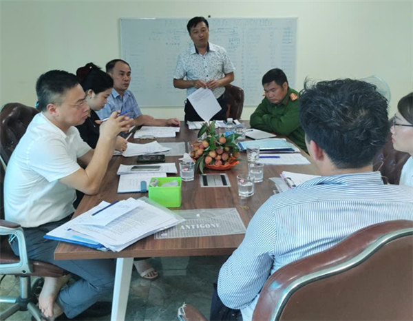 Đoàn kiểm tra liên ngành xã Hà Tây kiểm tra việc chấp hành pháp luật lao động, BHXH, ATVSLĐ và PCCC tại doanh nghiệp trên địa bàn