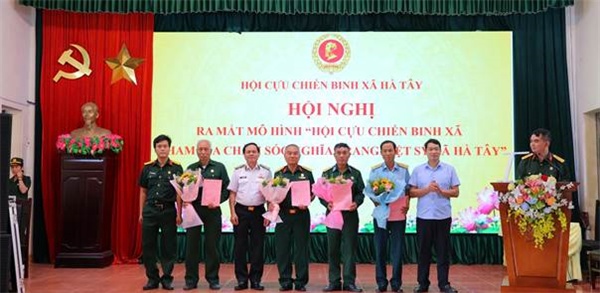 Hội Cựu chiến binh xã Hà Tây ra mắt mô hình tham gia chăm sóc Nghĩa trang Liệt sĩ
