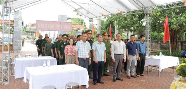 Xã Hà Tây tổ chức lễ dâng hương tưởng niệm và lấy mẫu hài cốt liệt sĩ phục vụ giám định ADN