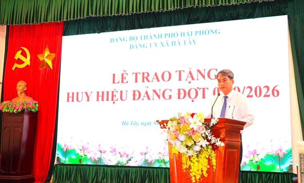Có thể là hình ảnh về văn bản