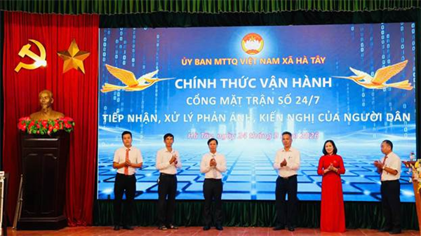 Xã Hà Tây triển khai, ra mắt cổng mặt trận số 24/7