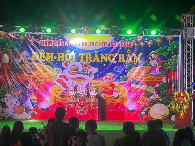 Có thể là hình ảnh về thiết bị chiếu sáng và văn bản