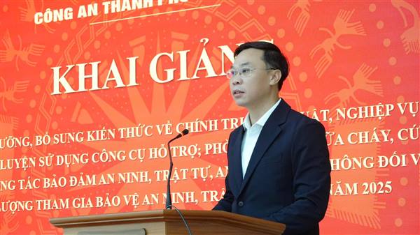 CÔNG AN CÁC PHƯỜNG HẢI AN, ĐÔNG HẢI, AN BIÊN TỔ CHỨC LỚP BỒI DƯỠNG NGHIỆP VỤ CHO LỰC LƯỢNG BẢO VỆ AN NINH, TRẬT TỰ Ở CƠ SỞ