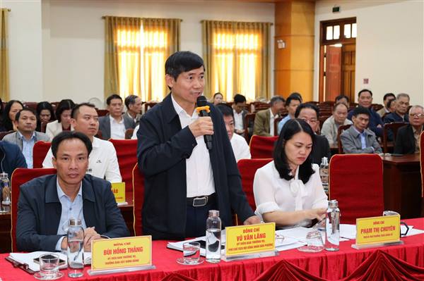 ĐẠI BIỂU HĐND THÀNH PHỐ KHÓA XVI TIẾP XÚC CỬ TRI TRƯỚC KỲ HỌP THƯỜNG LỆ CUỐI NĂM 2025 TẠI PHƯỜNG HẢI AN VÀ PHƯỜNG ĐÔNG HẢI