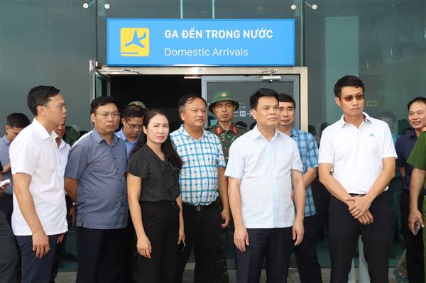 Chủ tịch UBND thành phố kiểm tra công tác phòng, chống cơn bão số 3 tại Cảng Hàng không Sân bay Quốc tế Cát Bi